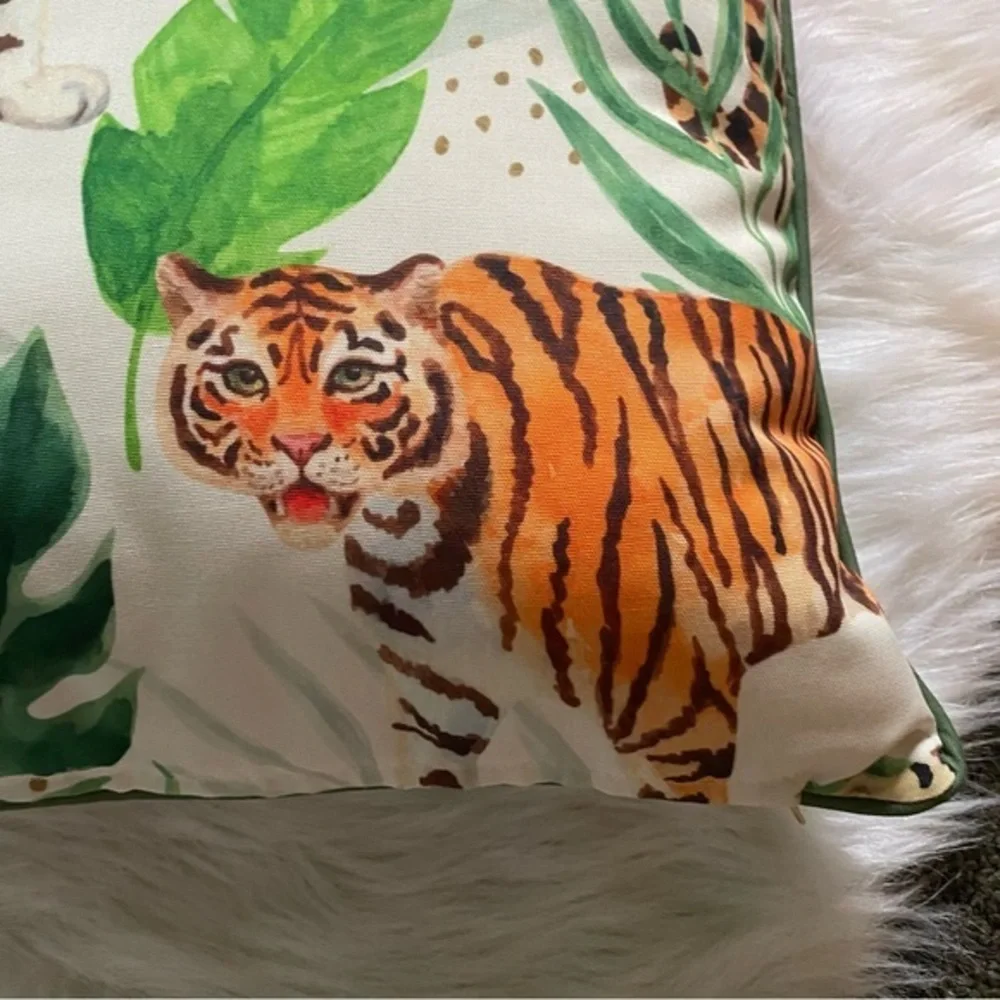 Decorative Throw Pillow 1 Pillow 1 Pillow Insert Square Watercolor Forest Tiger